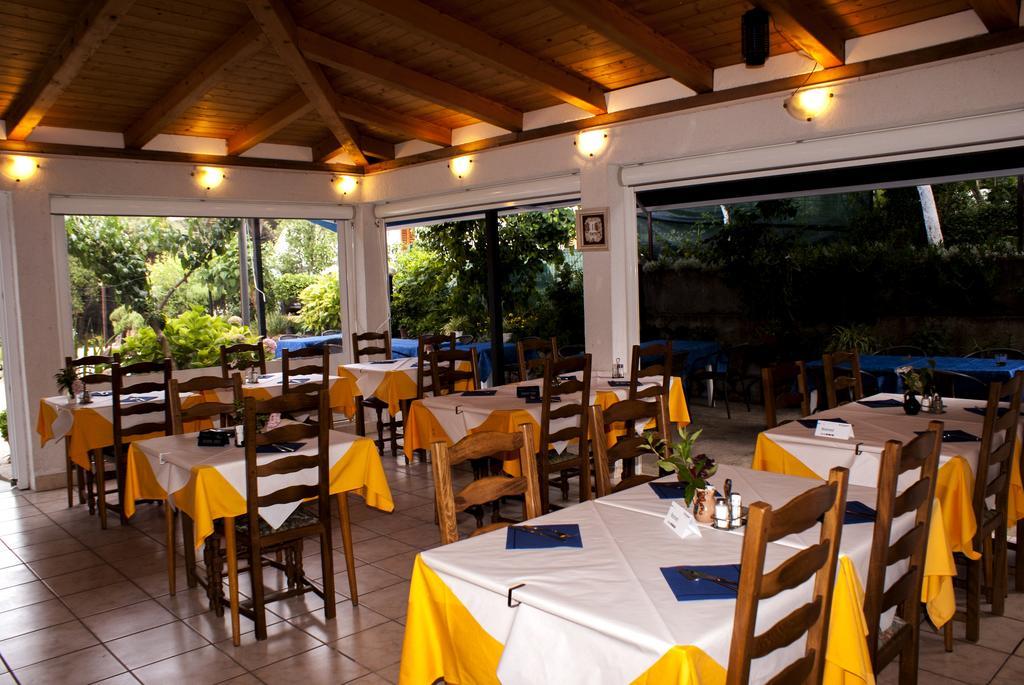 Pansion Ana Hotell Mali Lošinj Exteriör bild