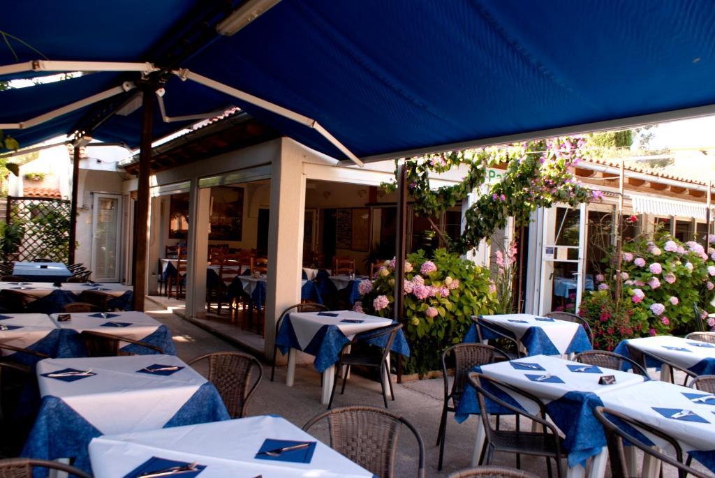 Pansion Ana Hotell Mali Lošinj Exteriör bild