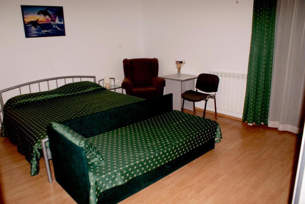 Pansion Ana Hotell Mali Lošinj Rum bild
