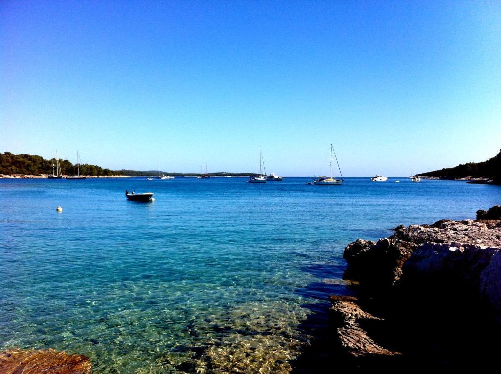Pansion Ana Hotell Mali Lošinj Exteriör bild
